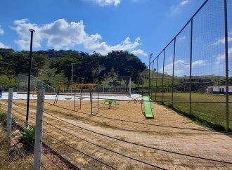 Serviços na Praça de Esporte João Baptista do Valle