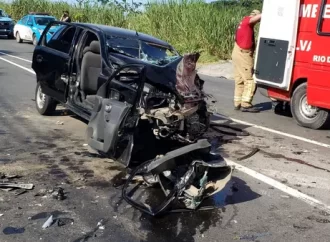 Acidente deixa um morto, 2 crianças e 3 adultos feridos em Volta Redonda