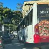 Ônibus quebrado causa congestionamento no trânsito do Quitandinha