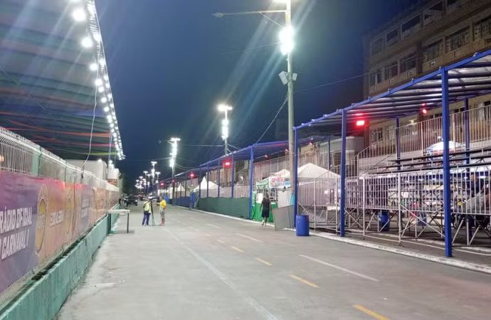 Desfile das escolas de samba de Três Rios é remarcado para domingo