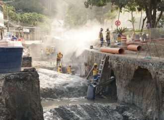 Obras de drenagem da Avenida Zoelo Sola progridem com dois turnos de trabalho