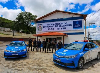 Colisão entre caminhão e carro é registrada na estrada Valença x Rio das Flôres