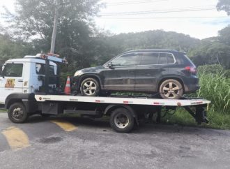 Polícia Militar recupera carro roubado em Três Rios