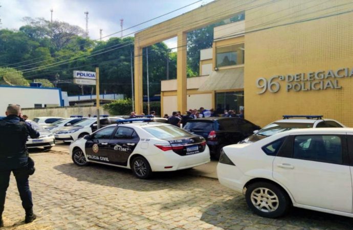 Mulher é encontrada morta com sinais de homicídio