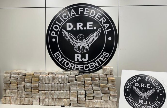 PF apreende cerca de 170 quilos de cocaína na Via Dutra, em Piraí