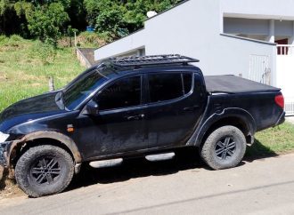 Guarda Municipal localiza em Volta Redonda carro envolvido em acidente de trânsito
