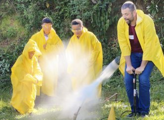 Pinheiral realiza seletiva para a Olimpíada Brasileira de Foguetes