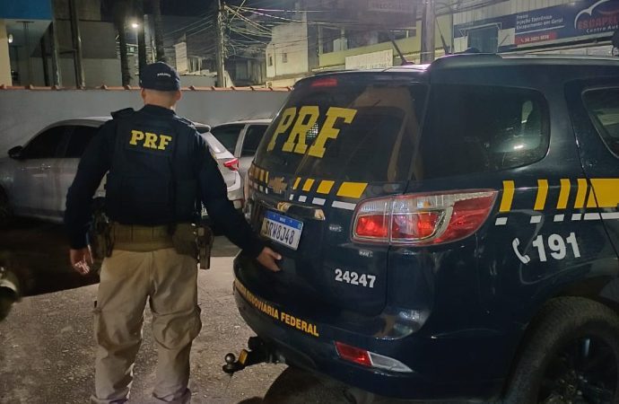 PRF frustra furto em torre de telefonia celular em Piraí