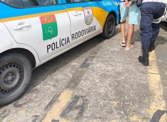 Polícia Rodoviária prende dois foragidos da Justiça em Valença