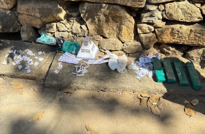 Polícia apreende drogas avaliadas em mais de R$ 39 mil em Três Rios