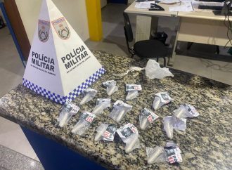 PM detém dupla com cocaína em Piraí