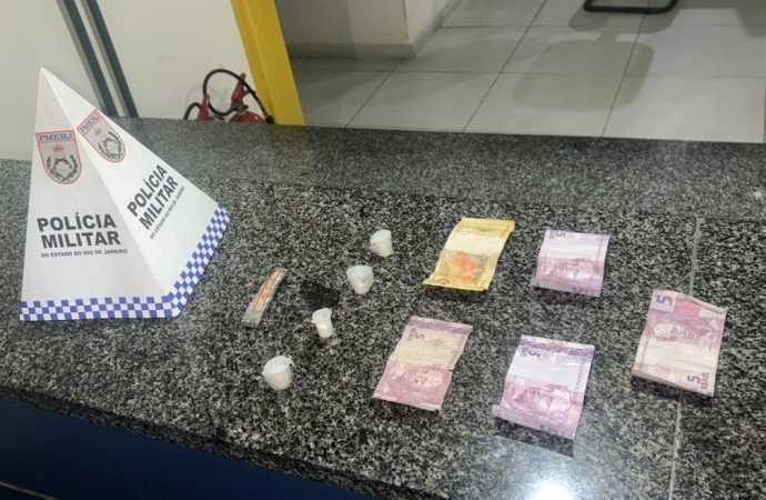 Homem é detido com drogas durante patrulhamento em Valença