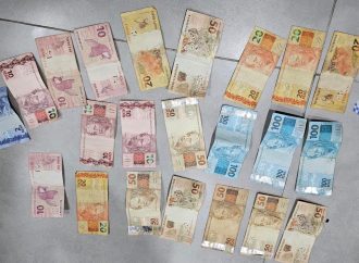 PM flagra adolescente com dinheiro em Piraí