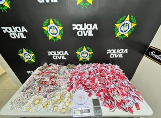 Polícia Civil prende mulher por tráfico, associação para o tráfico e homicídio em Volta Redonda