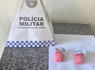 Motociclista é abordado com cocaína durante patrulhamento em Valença