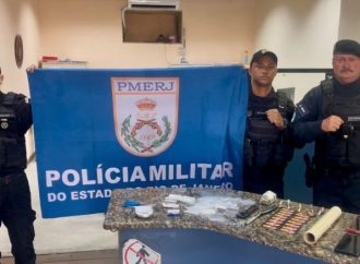 Dupla é presa por tráfico e associação no Jatobá, em Paraíba do Sul