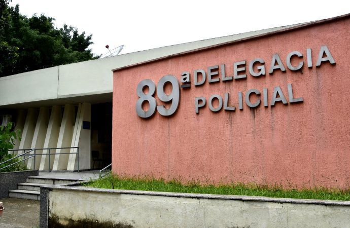Três suspeitos de furtar loja em Resende são presos na Via Dutra, em Piraí