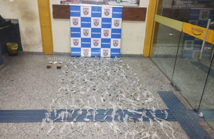 PM apreende grande quantidade de drogas escondida em motocicleta em Ipiabas