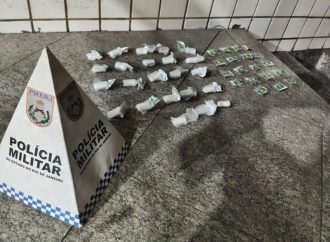 PM apreende drogas escondidas em cemitério de Mendes